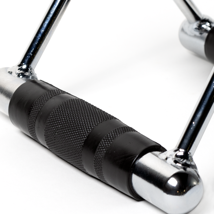 Clouse up of the rubber grip handle on the Fitway Rubber Grip Chinning Triangle at Fitness Experience