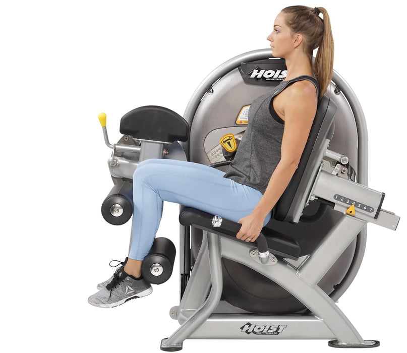 Hoist Clubline Leg Curl in use | Fitness Experience