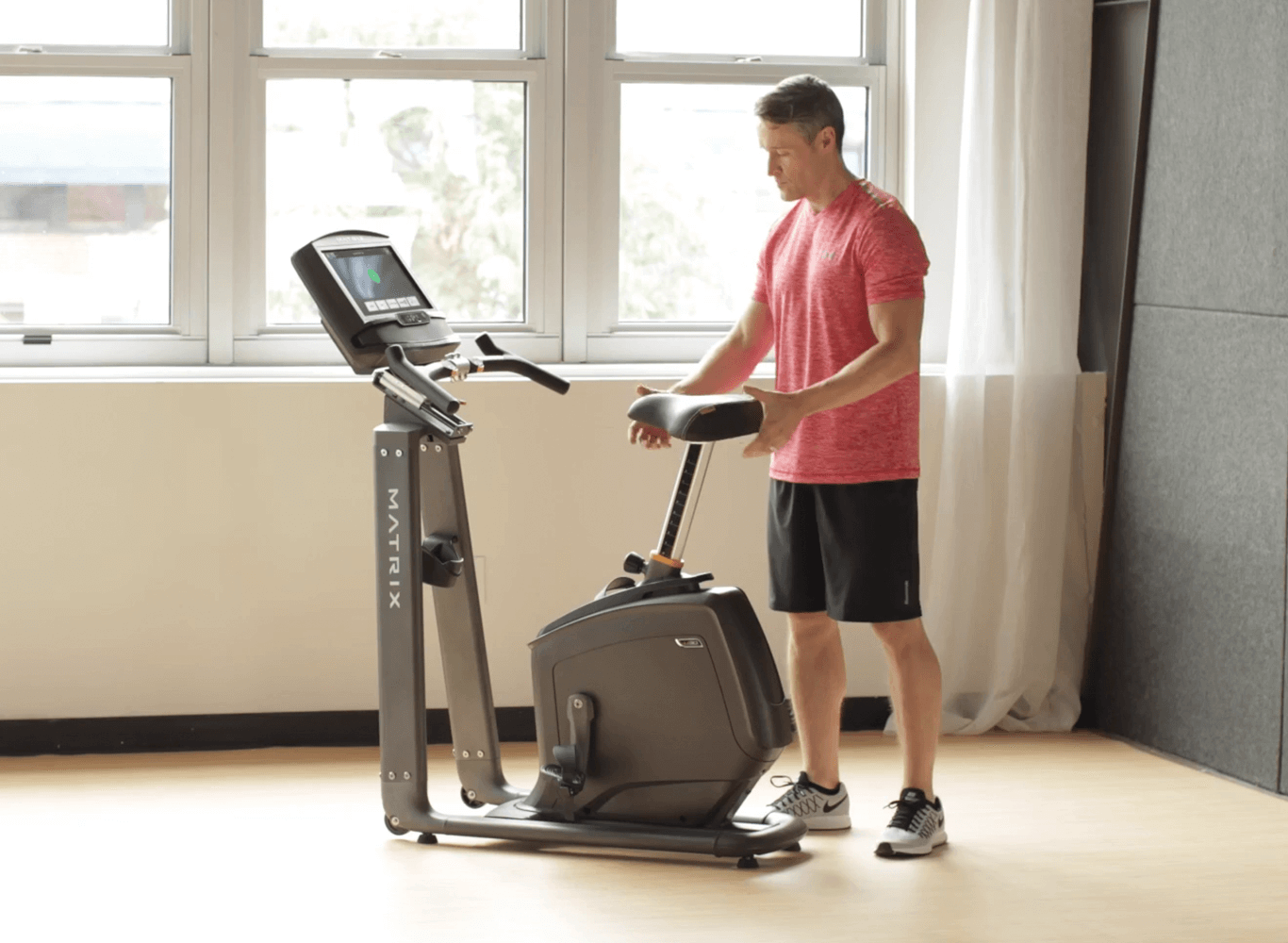 YOUR GUIDE TO: UPRIGHT BIKES | Fitness Experience