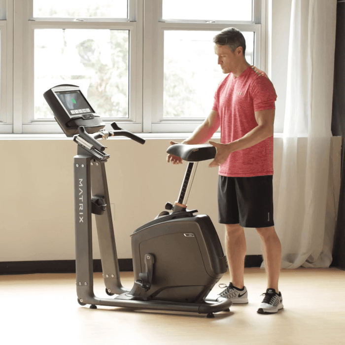 YOUR GUIDE TO: UPRIGHT BIKES | Fitness Experience