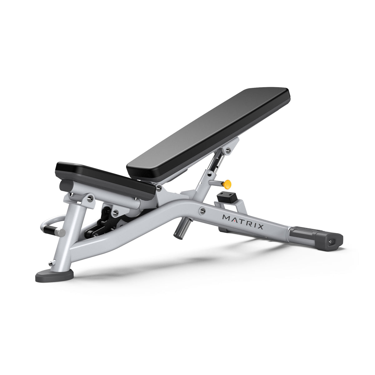 Matrix Fitness Magnum Multi-Adj. Bench LP front view | Fitness Experience