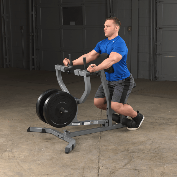 Seated best sale machine rowing